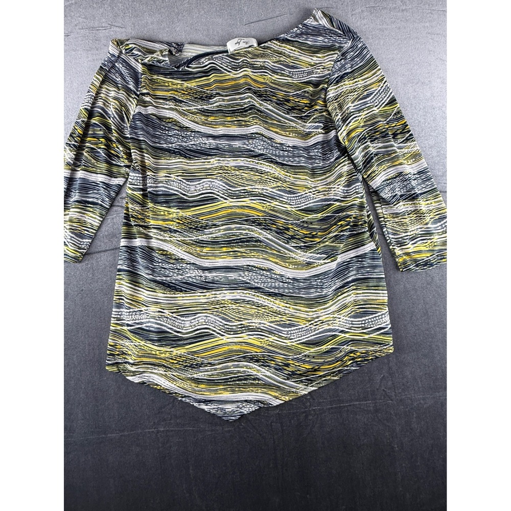 Rue Juju Womens Medium Yellow Black Wavy Stripe 3/4 Sleeve Sharkbite Tunic Top - Picture 2 of 7